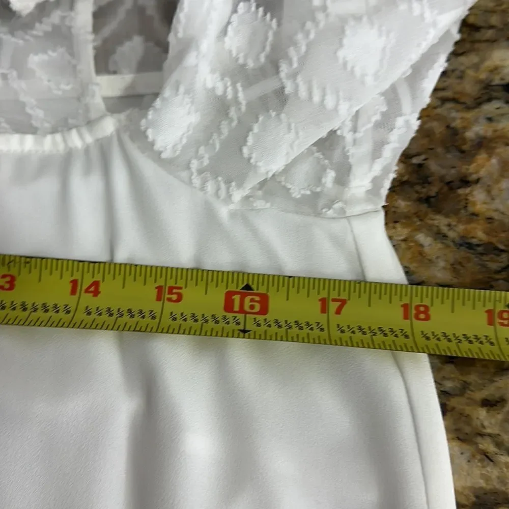 BCBGMaxAzria Cherie White Cold Shoulder Flowy Long Sleeve Dress Size XS